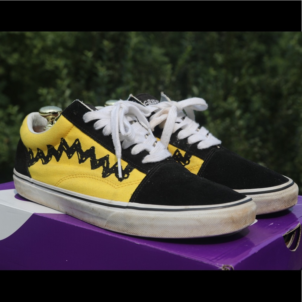 Vans Old Skool x Peanuts ‘Charlie Brown’ Sneakers Size 11.5 - Picture 4 of 12